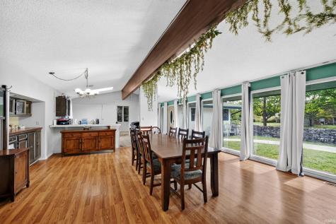 2112 W Sun Valley Parkway Muncie IN 47303