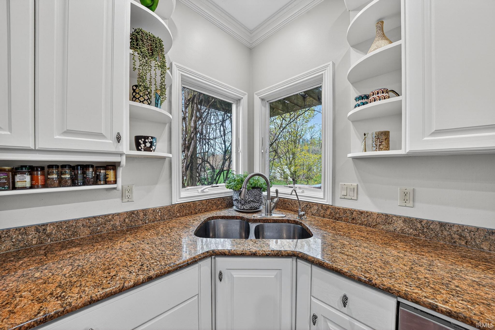 51801 Vance Vista Court South Bend IN 46628