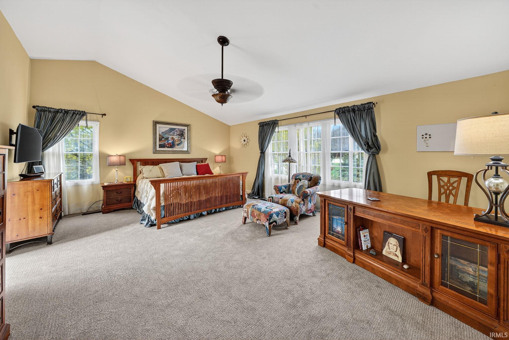 51801 Vance Vista Court South Bend IN 46628