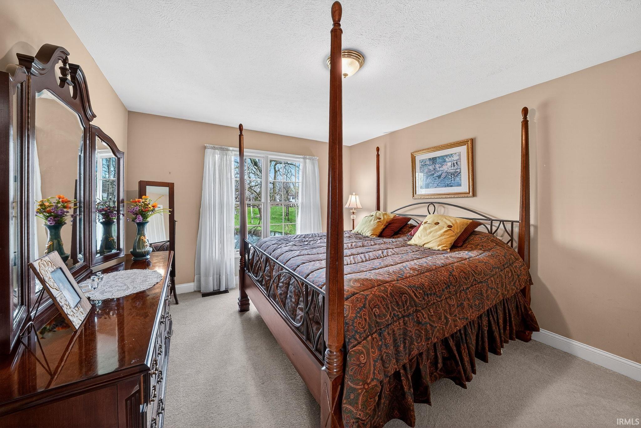 51801 Vance Vista Court South Bend IN 46628