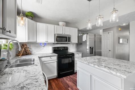 5308 E Chandler Drive Monticello IN 47960