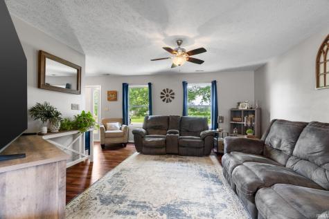 5308 E Chandler Drive Monticello IN 47960