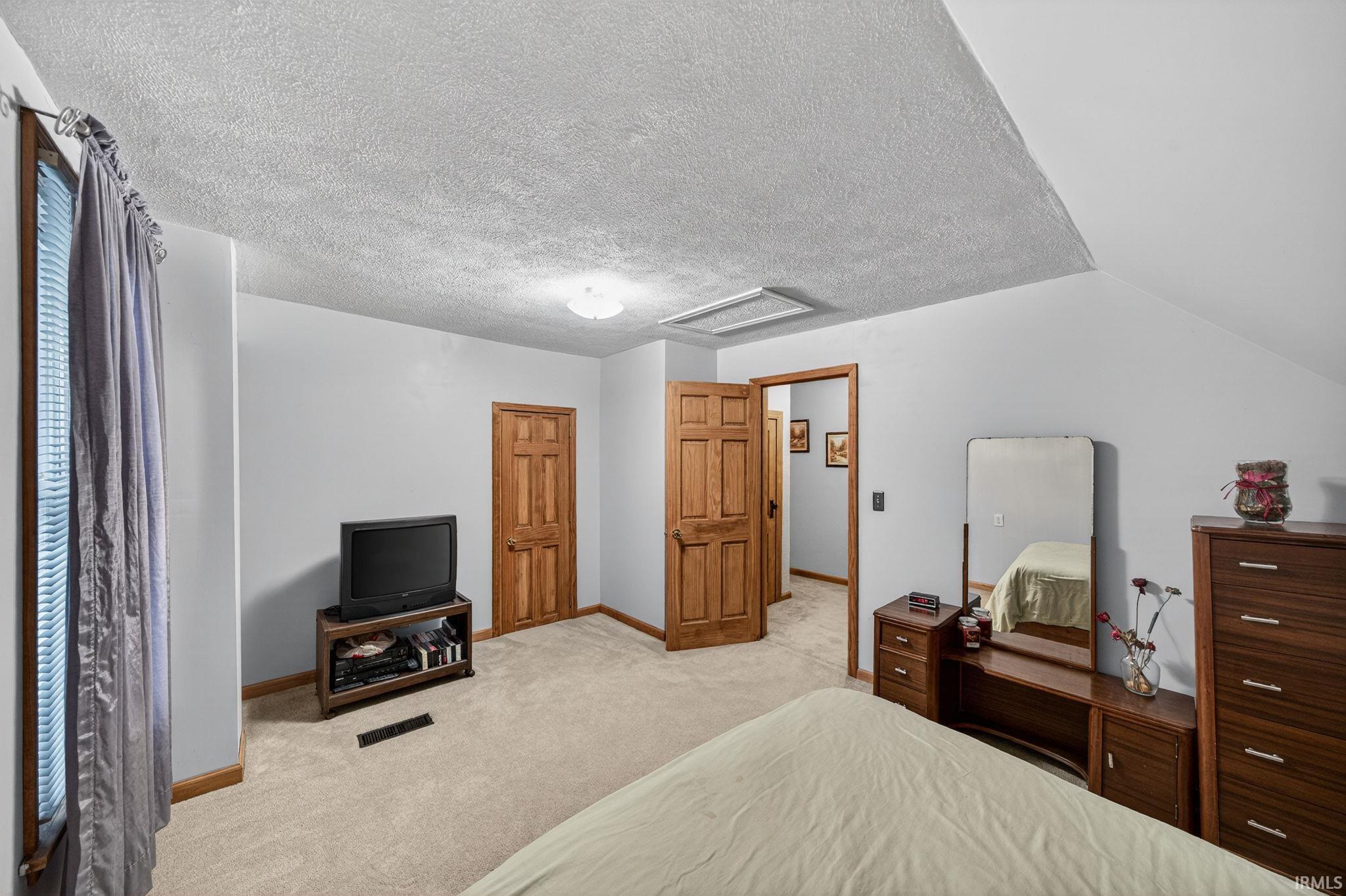 1113 S 23rd Street South Bend IN 46615