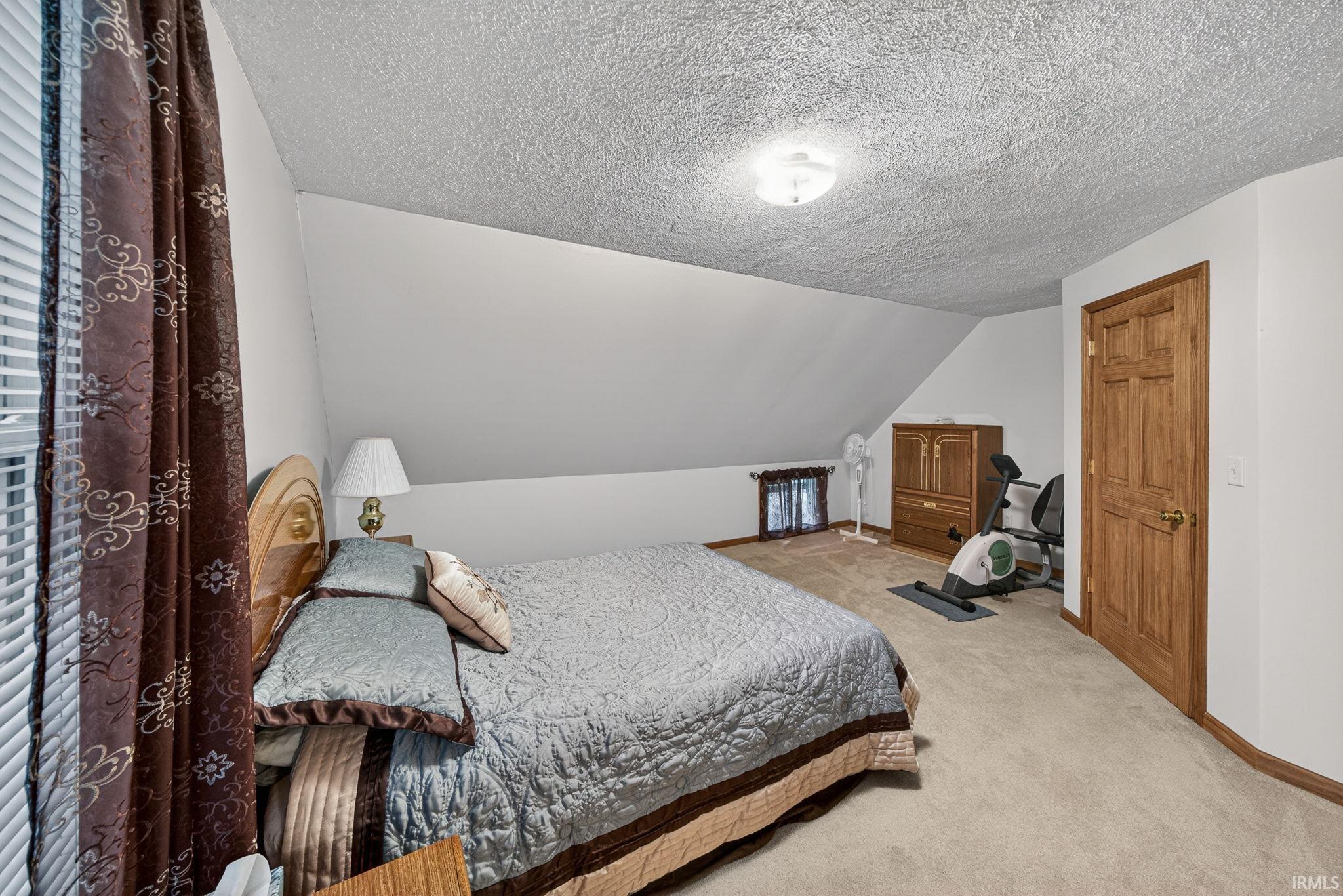 1113 S 23rd Street South Bend IN 46615