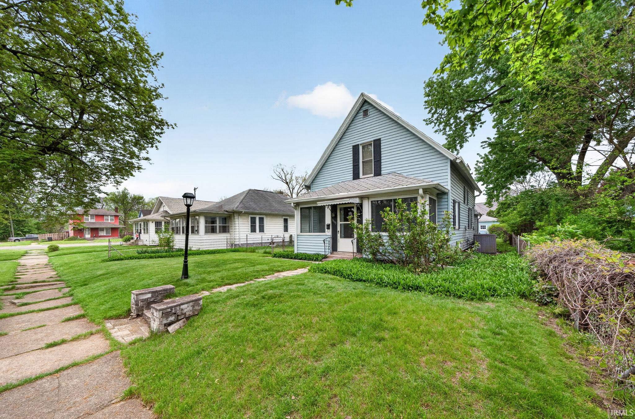 1113 S 23rd Street South Bend IN 46615