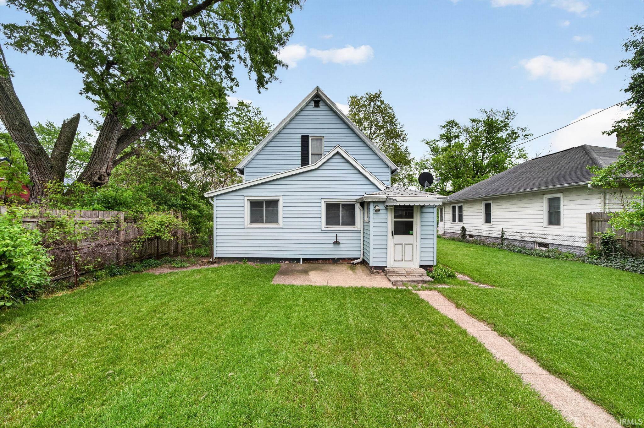 1113 S 23rd Street South Bend IN 46615