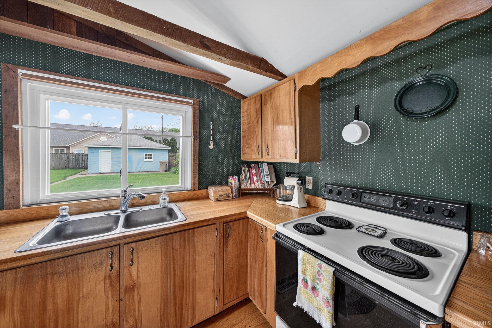 1113 S 23rd Street South Bend IN 46615