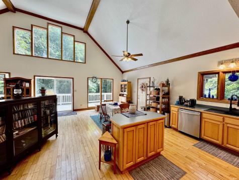 4452 W Popcorn Road Springville IN 47462