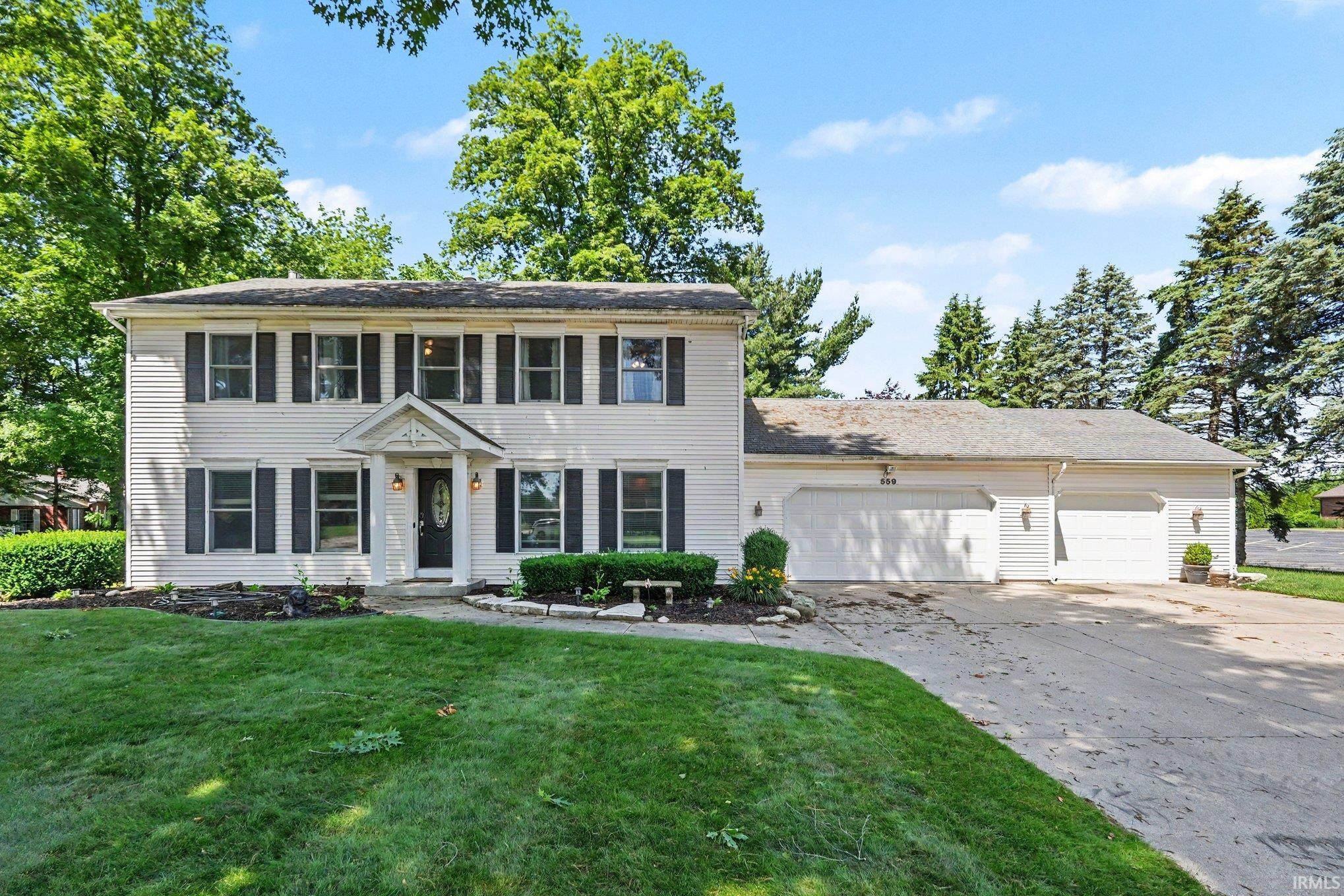 559 S Birkey Street Bremen IN 46506