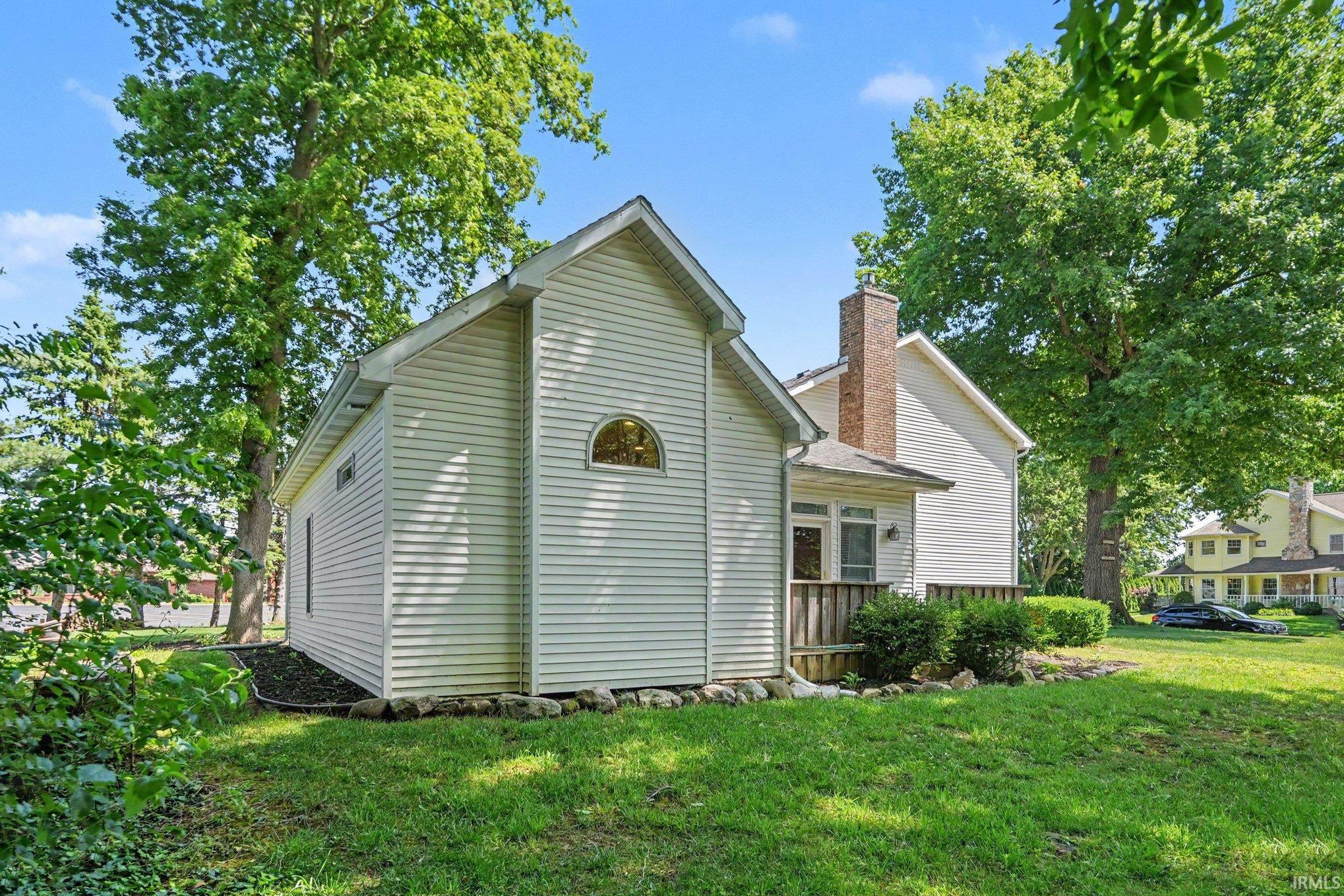 559 S Birkey Street Bremen IN 46506