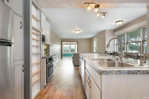 56040 River Heights Elkhart IN 46516