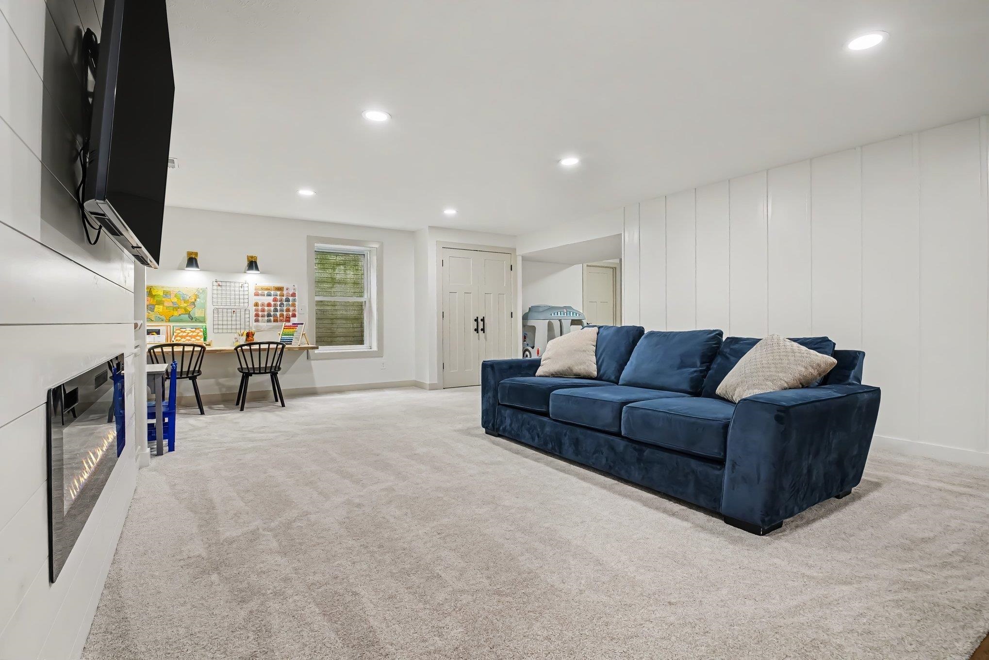 58972 Spring Creek Trail Elkhart IN 46516