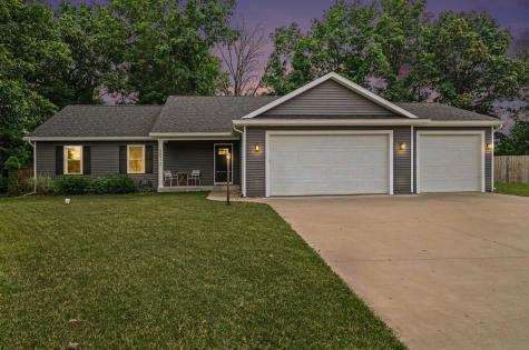 58972 Spring Creek Trail Elkhart IN 46516