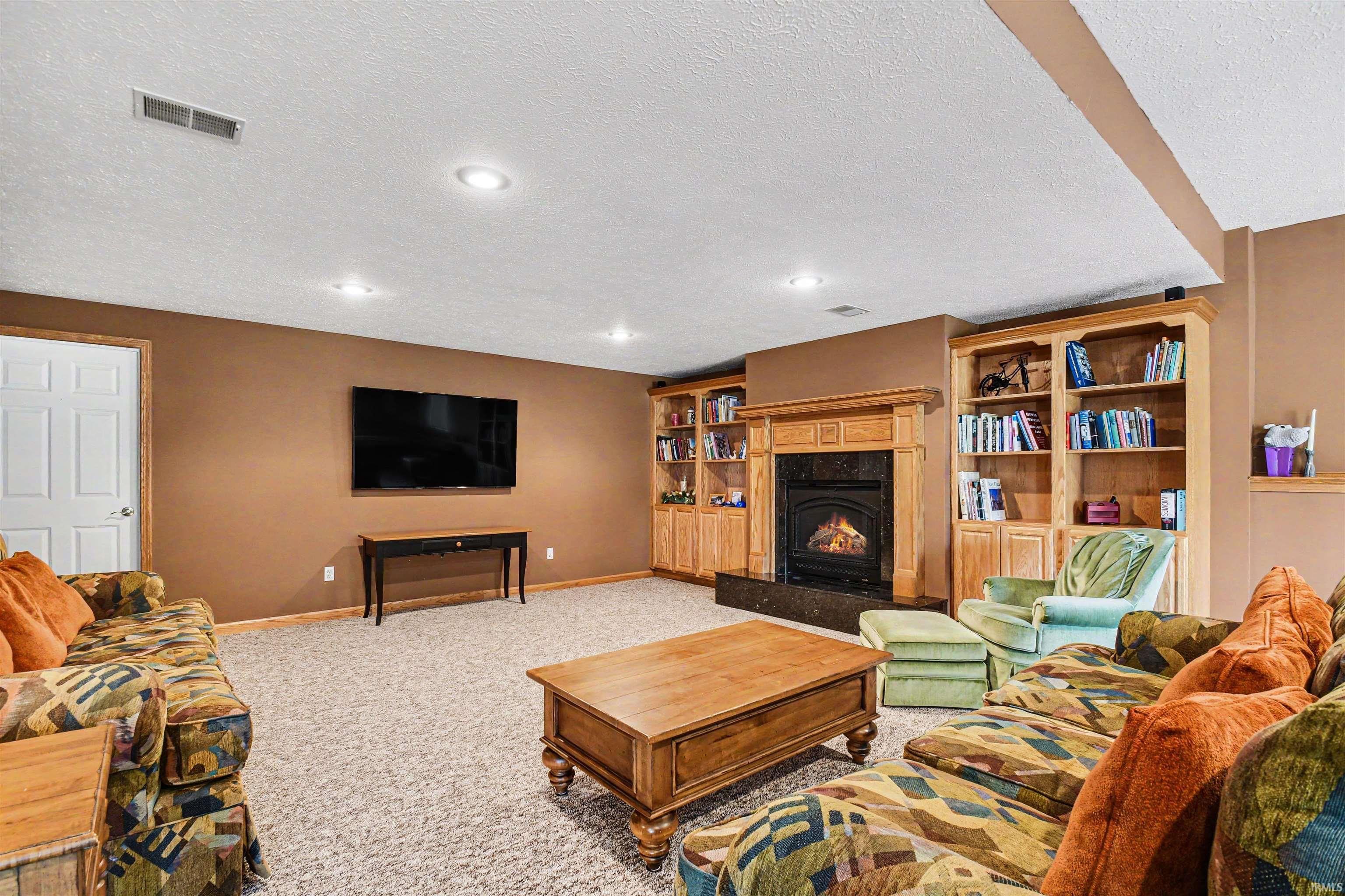 14244 Northampton Drive Granger IN 46530