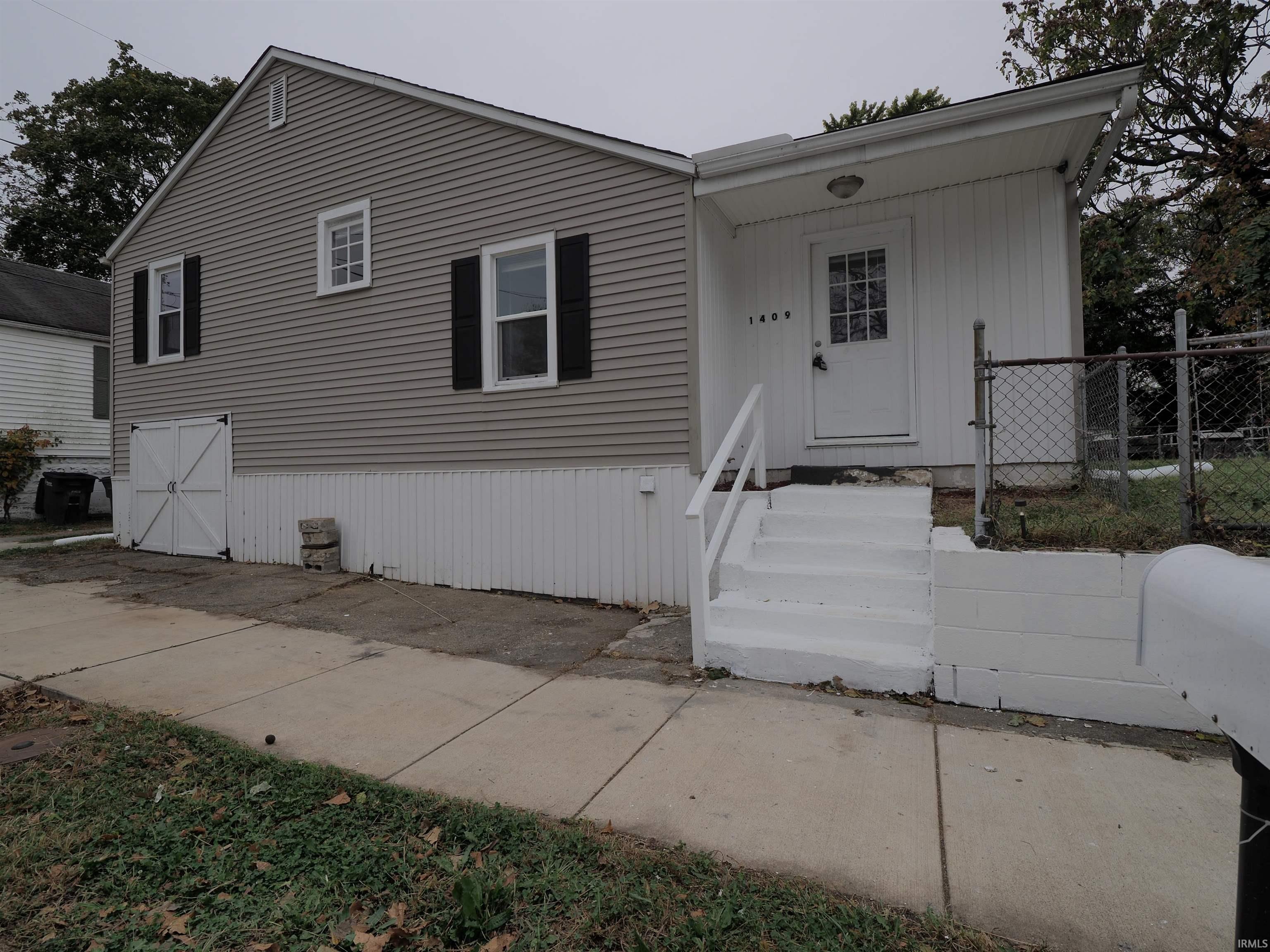1409 S Jefferson Street Muncie IN 47302