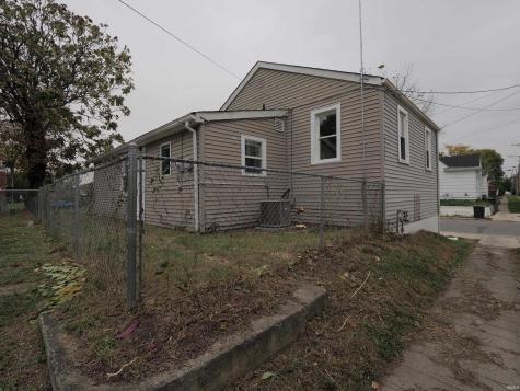 1409 S Jefferson Street Muncie IN 47302