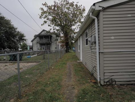 1409 S Jefferson Street Muncie IN 47302