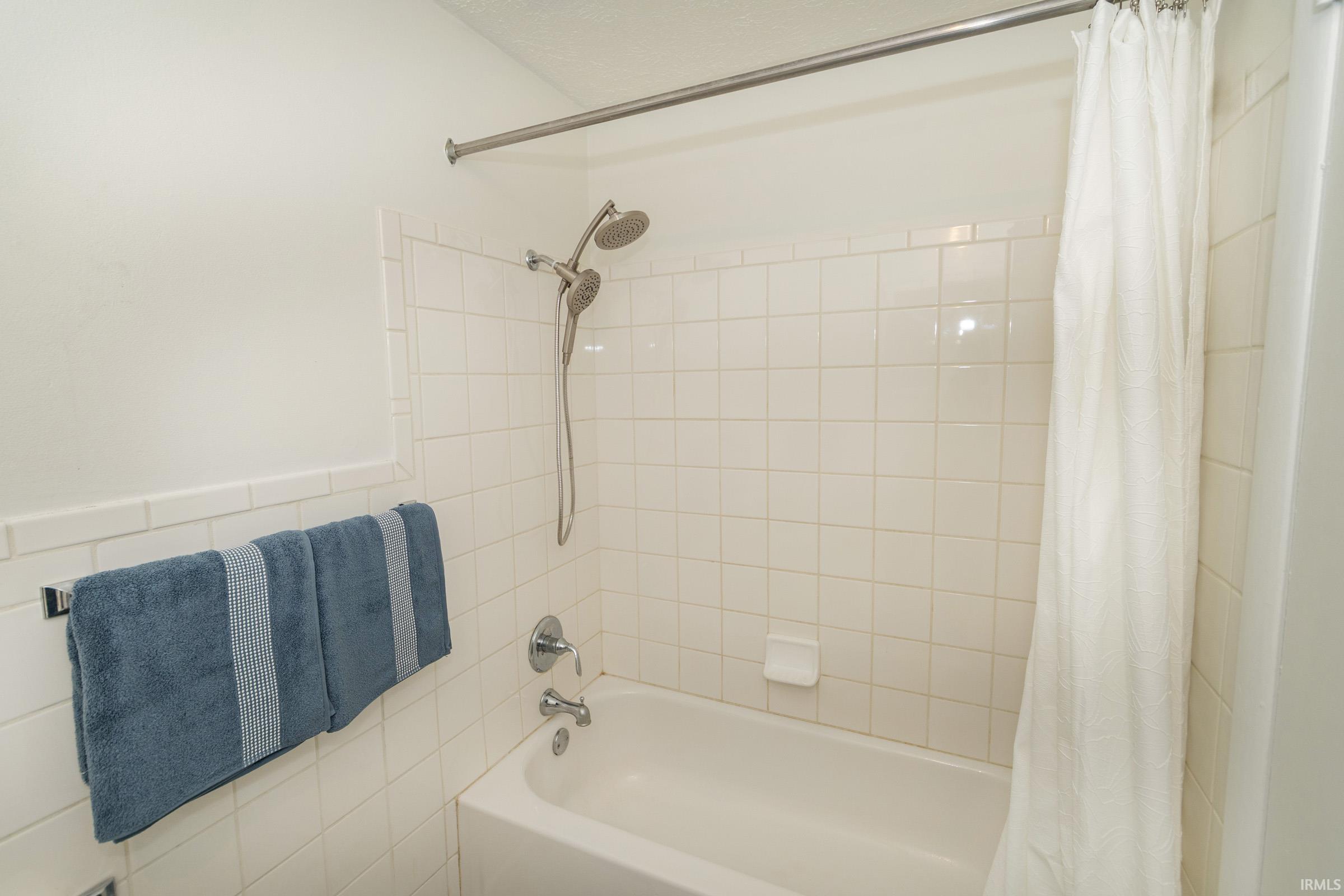 23679 County Road 18 Elkhart IN 46516