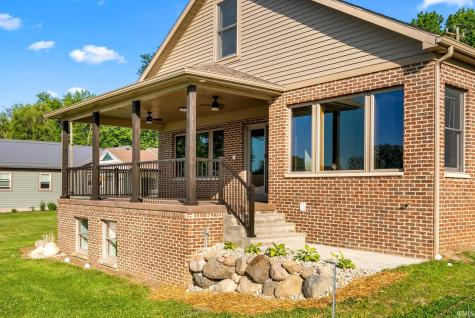 64 W Lakeside Drive North Manchester IN 46962
