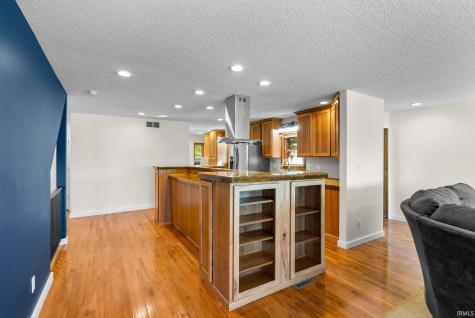 64 W Lakeside Drive North Manchester IN 46962