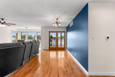 64 W Lakeside Drive North Manchester IN 46962