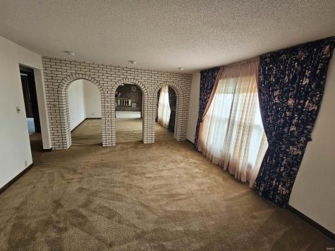 1346 S 6th Street Road Vincennes IN 47591