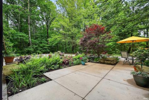 7654 N Shilo Road Unionville IN 47468