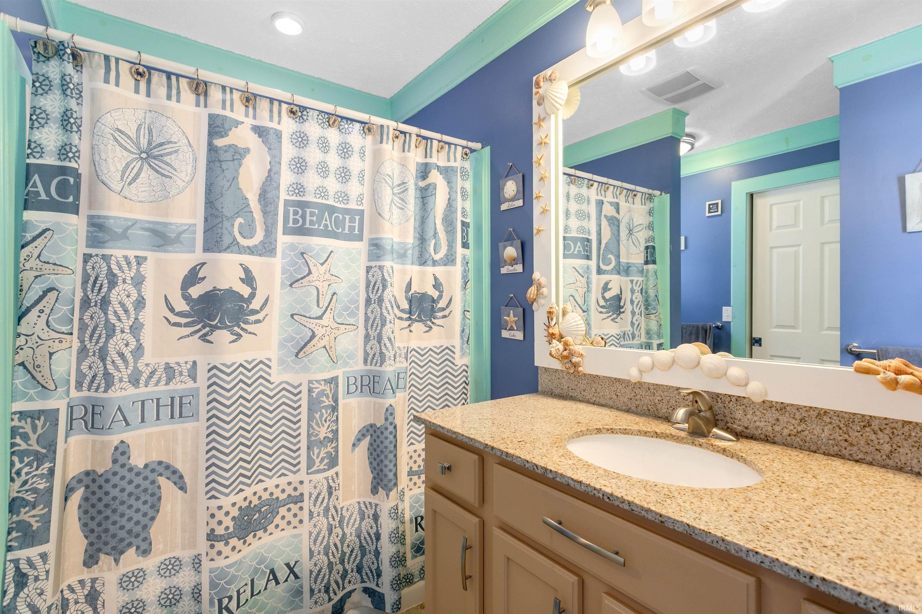 1507 Kingsman Way Osceola IN 46561