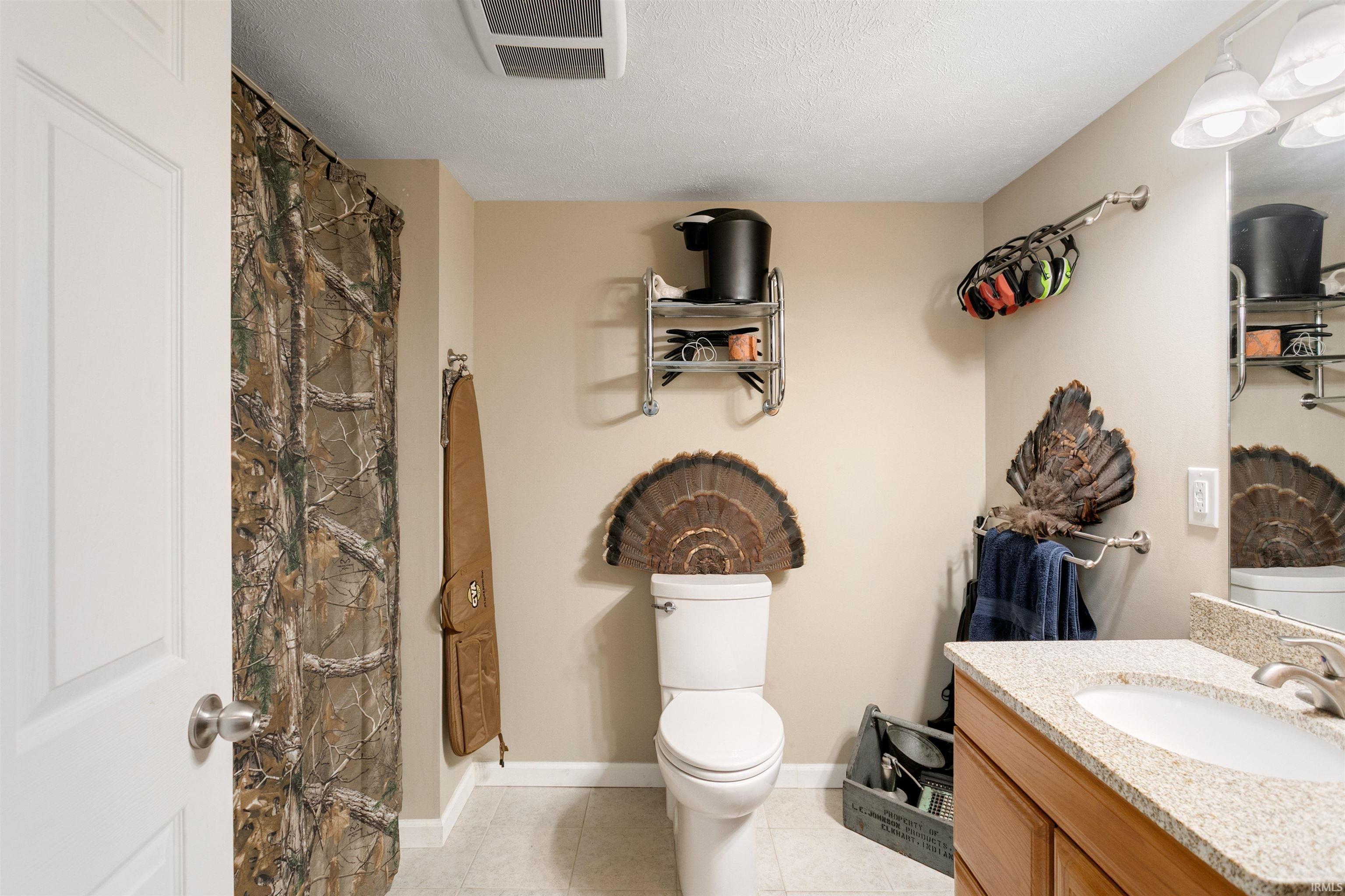 1507 Kingsman Way Osceola IN 46561