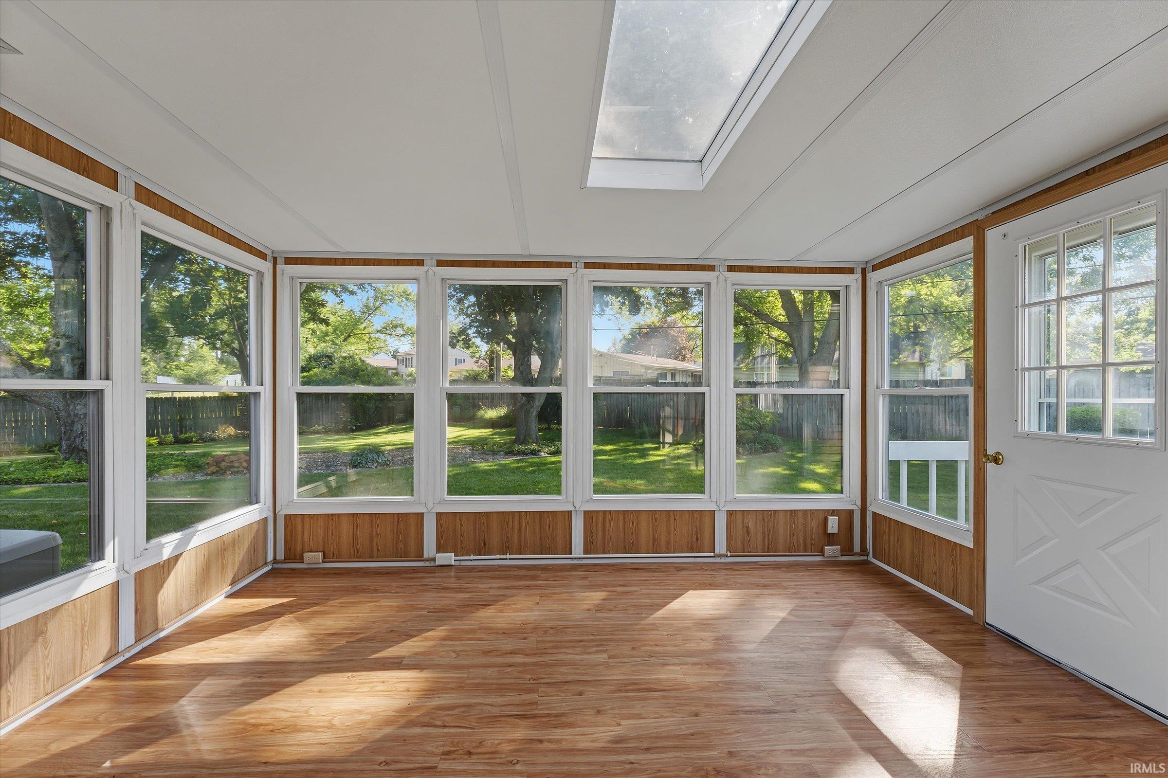 1612 Kerry Court South Bend IN 46614