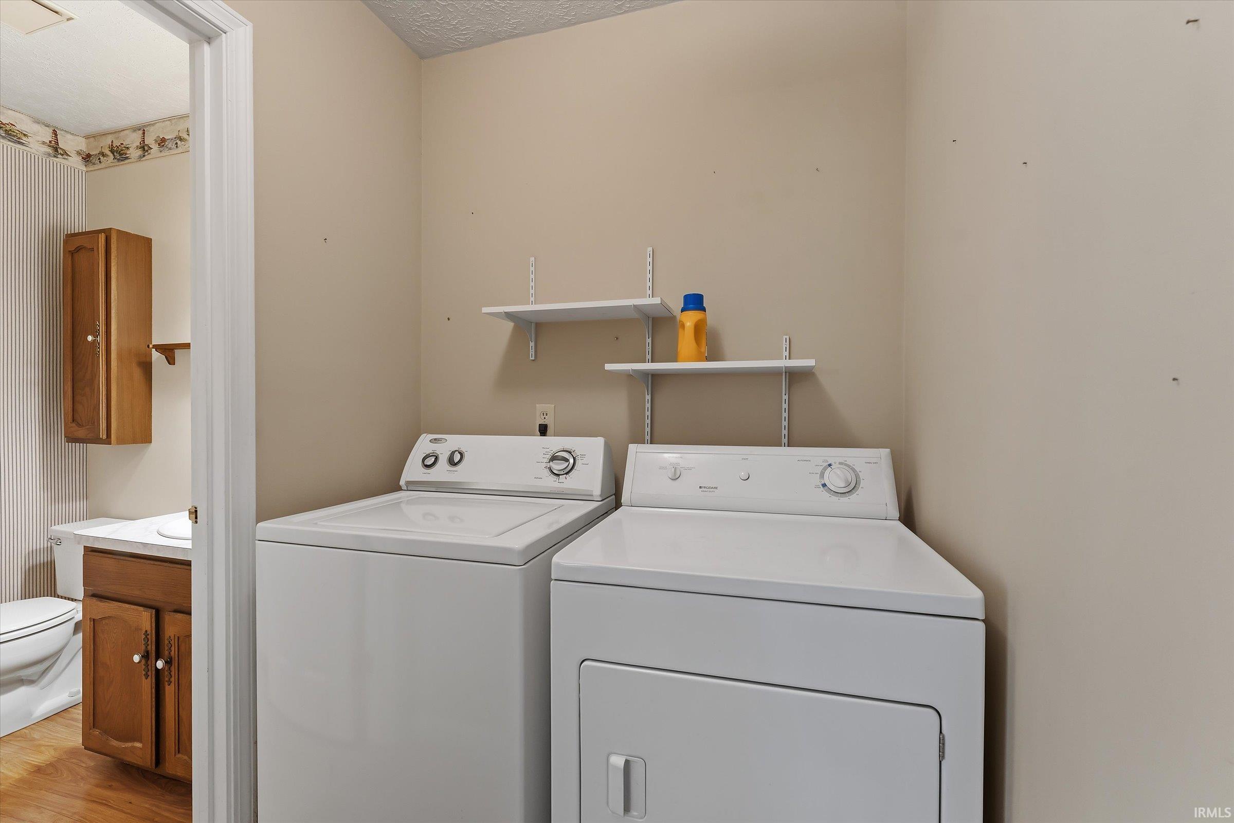 1612 Kerry Court South Bend IN 46614