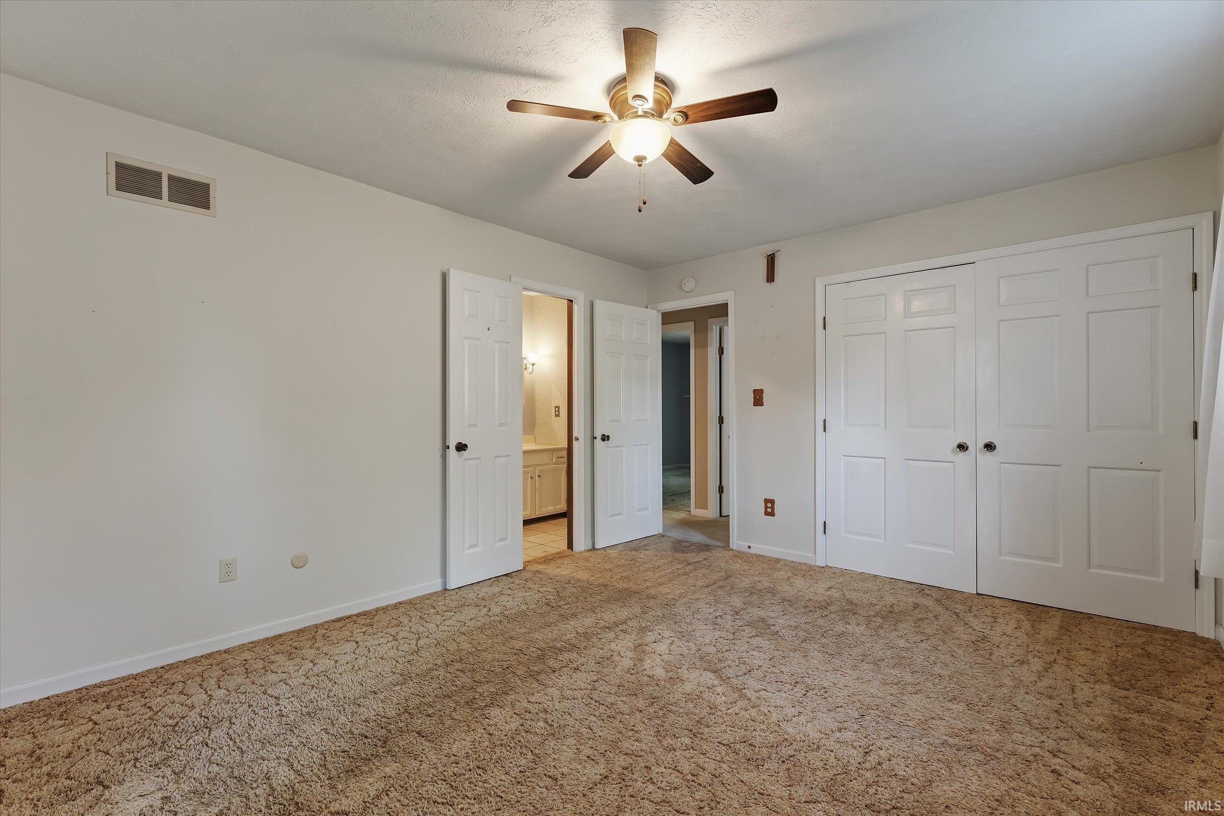 1612 Kerry Court South Bend IN 46614