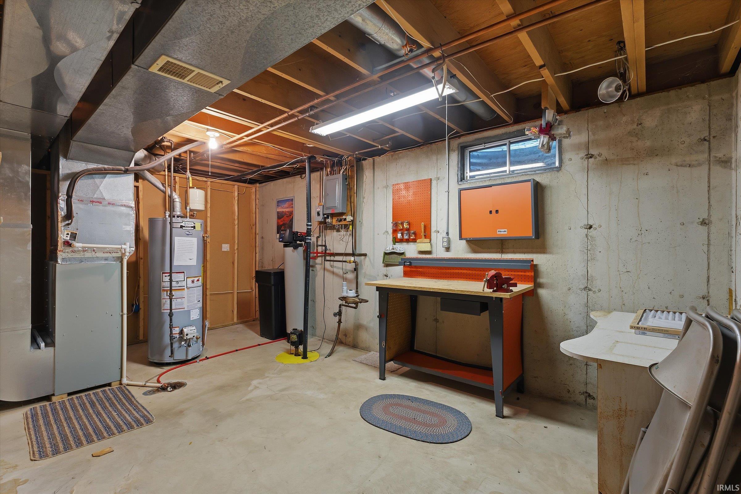 1612 Kerry Court South Bend IN 46614