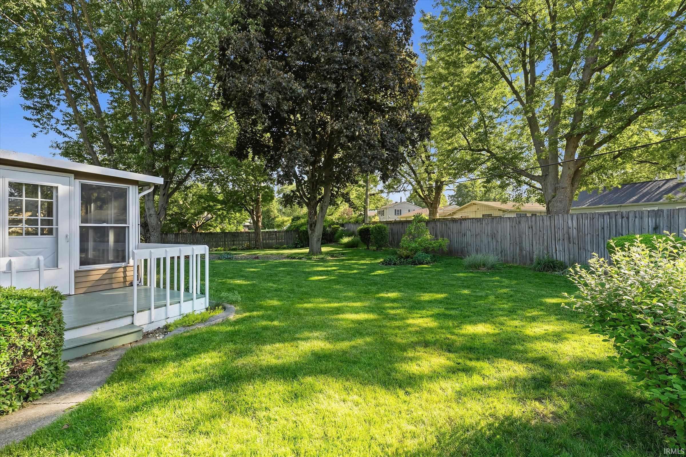 1612 Kerry Court South Bend IN 46614