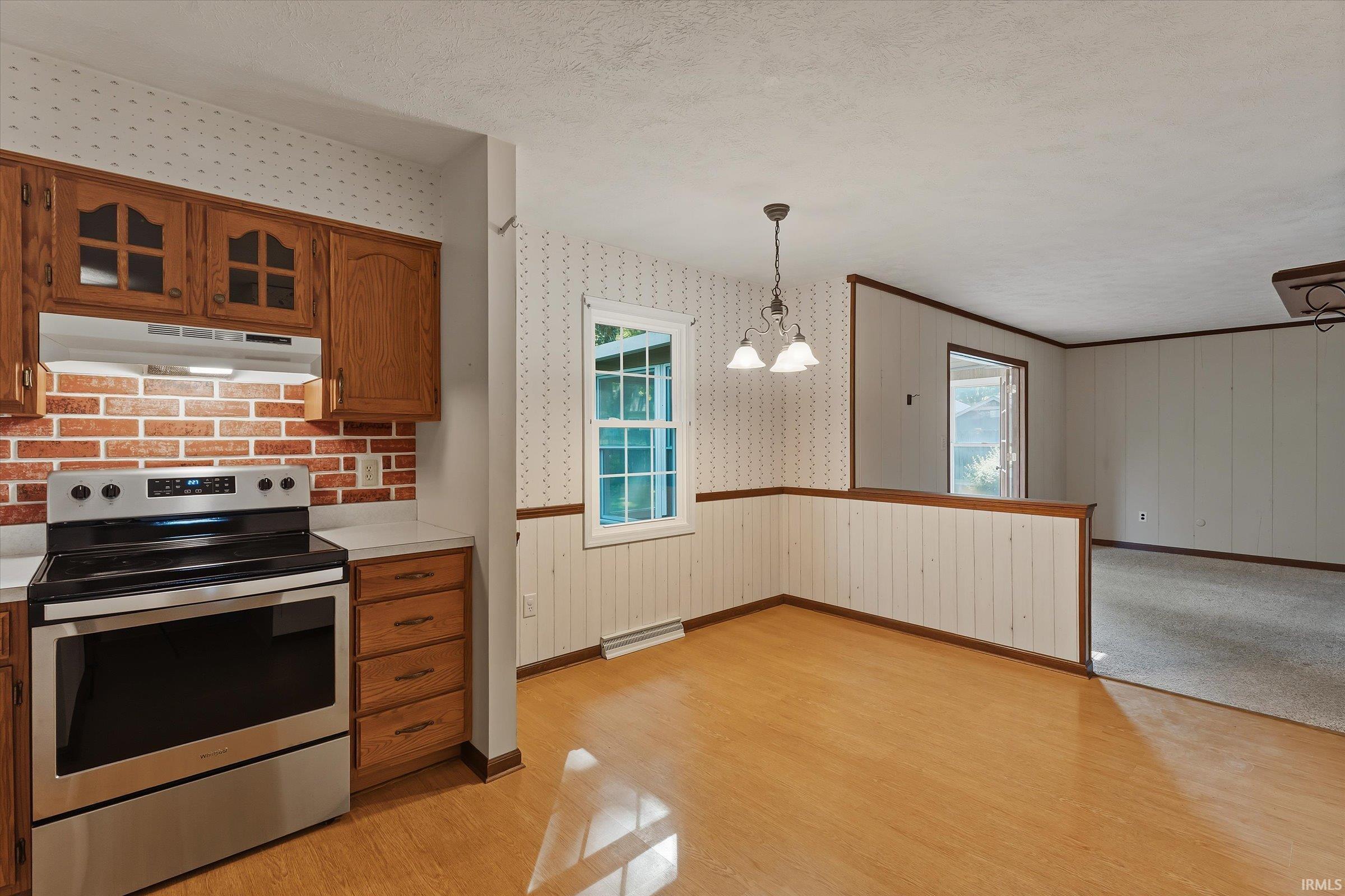 1612 Kerry Court South Bend IN 46614