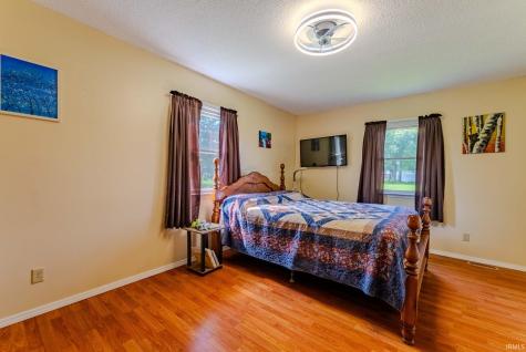 271 N 400 W Marion IN 46953