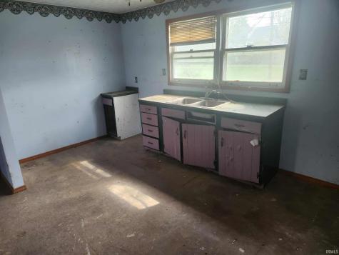 363 E North Street Dunkirk IN 47336