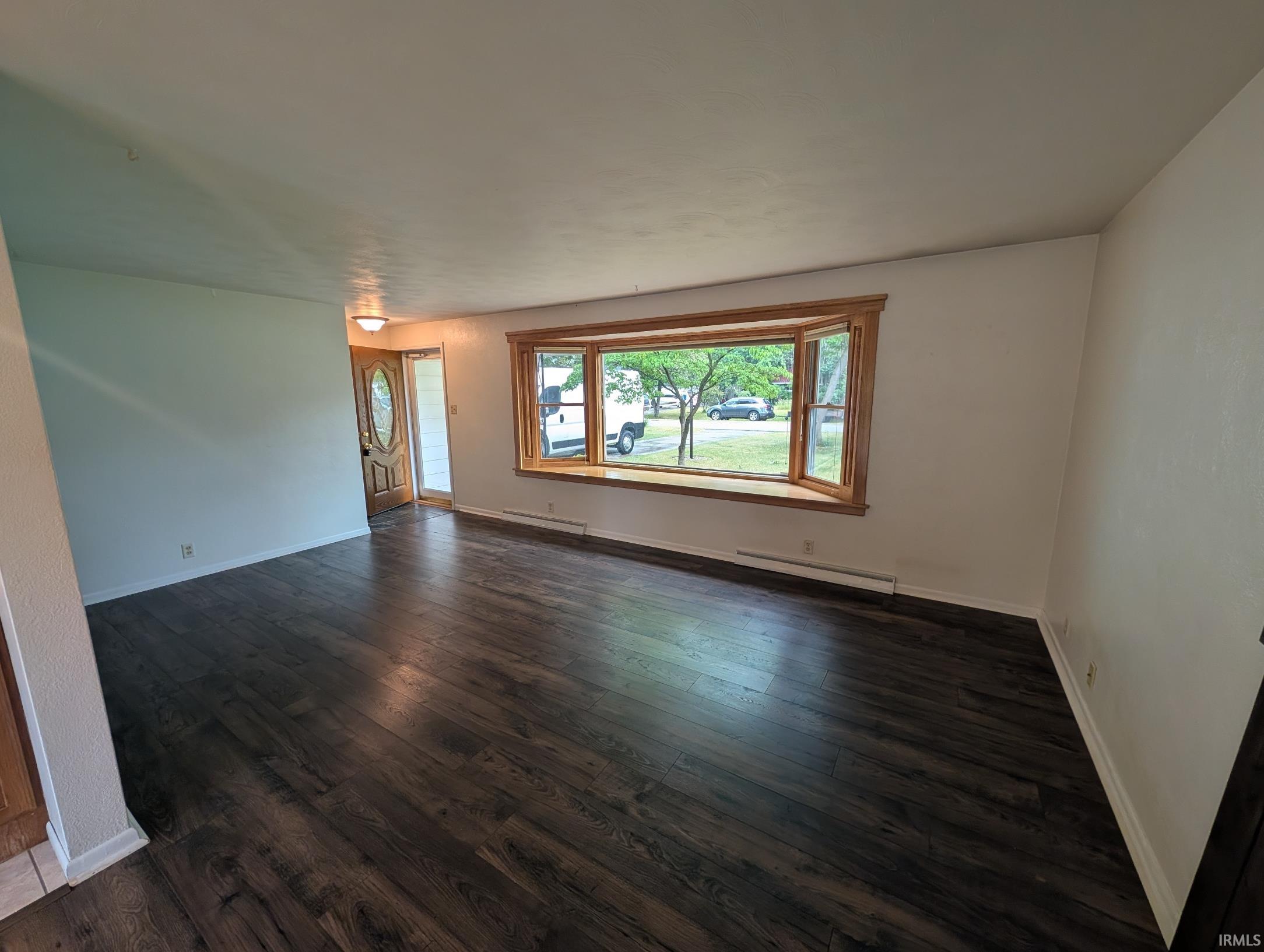 23039 Gardena Place Elkhart IN 46514