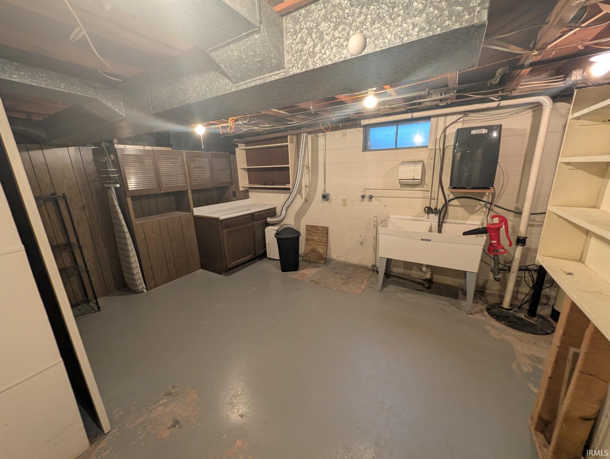 23039 Gardena Place Elkhart IN 46514
