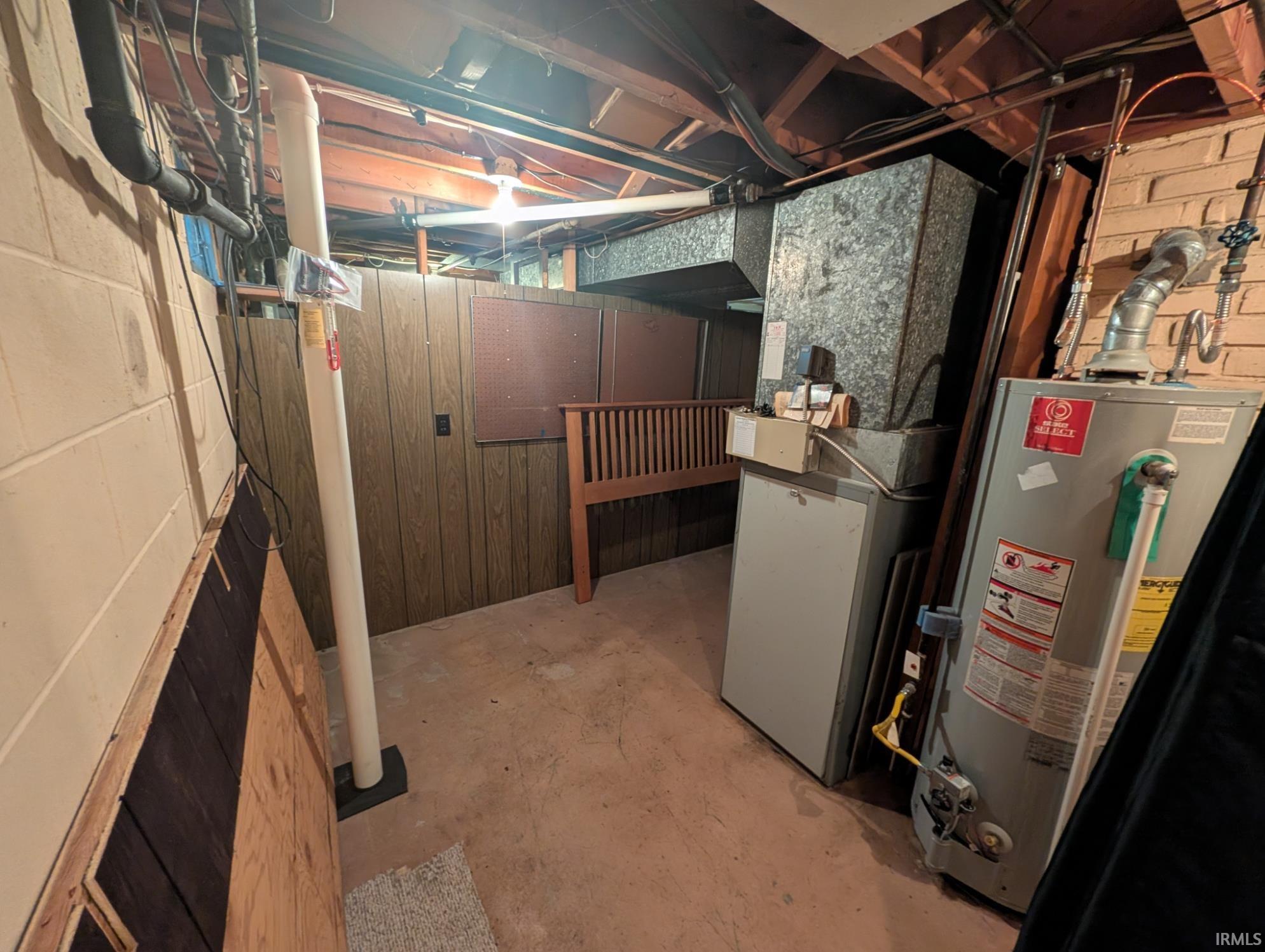 23039 Gardena Place Elkhart IN 46514
