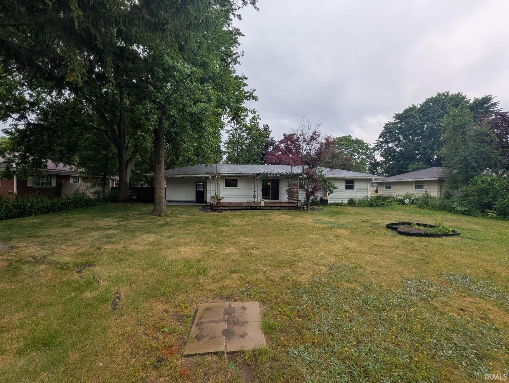 23039 Gardena Place Elkhart IN 46514