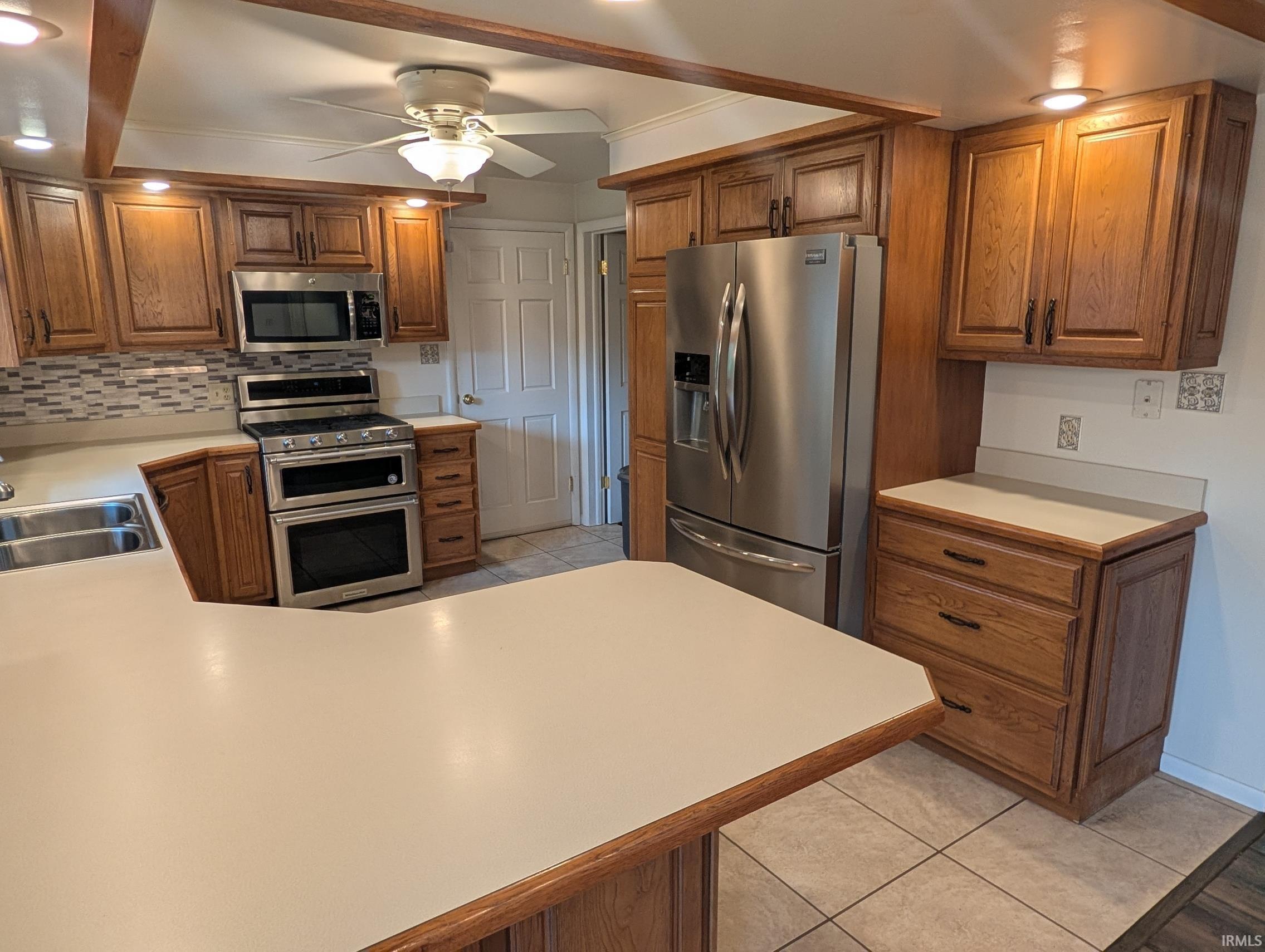 23039 Gardena Place Elkhart IN 46514