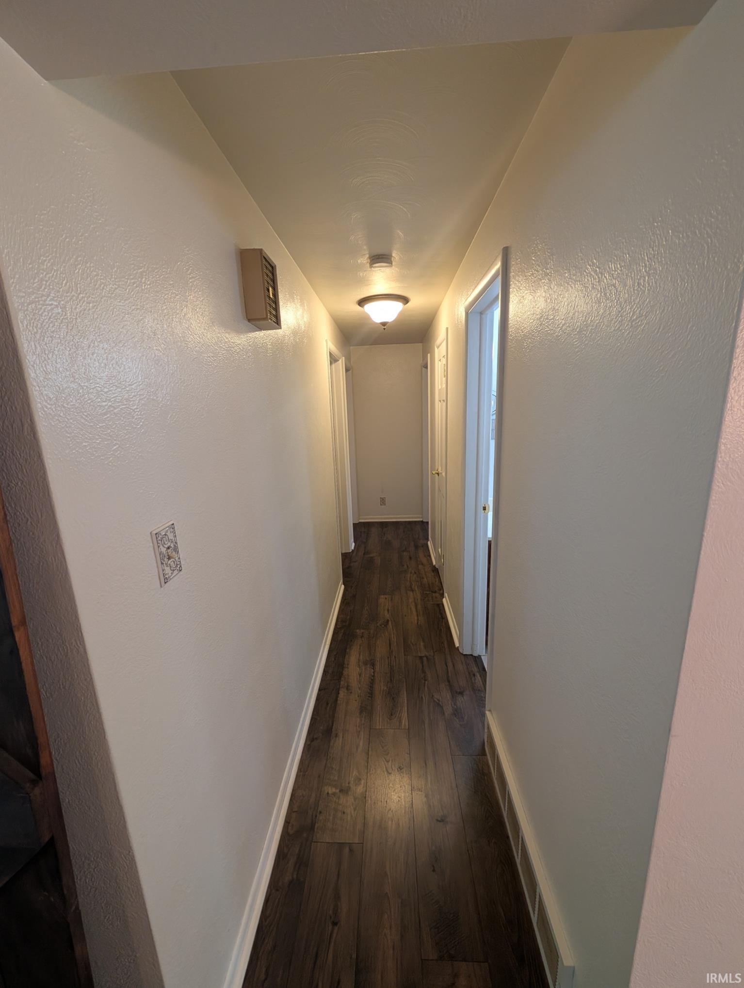 23039 Gardena Place Elkhart IN 46514
