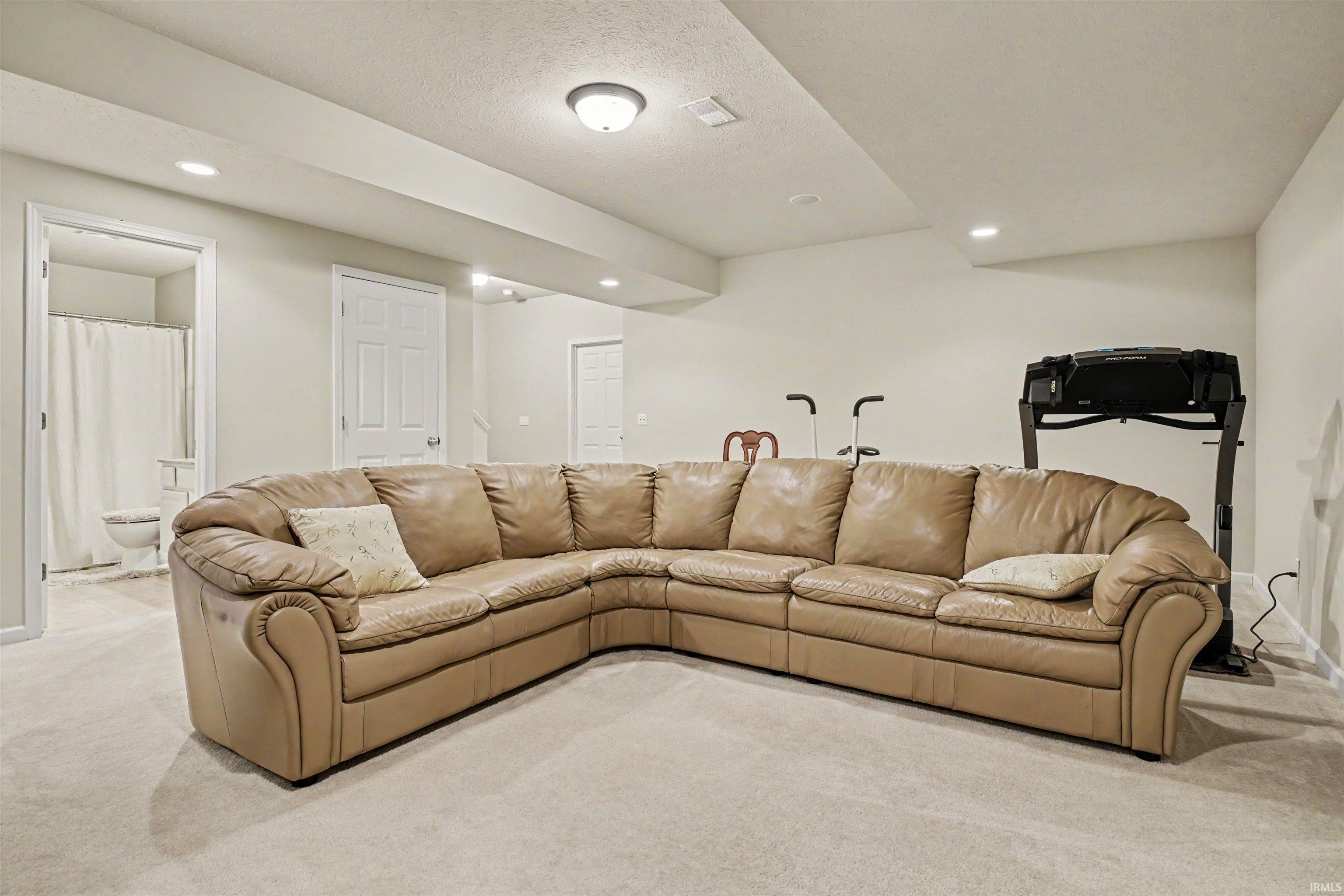 224 Livingston Bay Court Mishawaka IN 46544