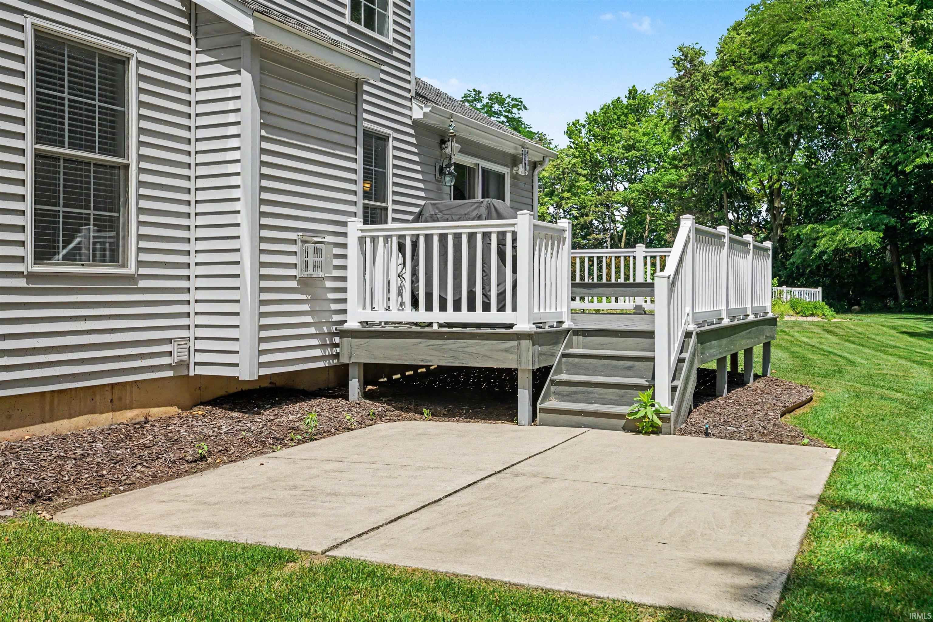 224 Livingston Bay Court Mishawaka IN 46544