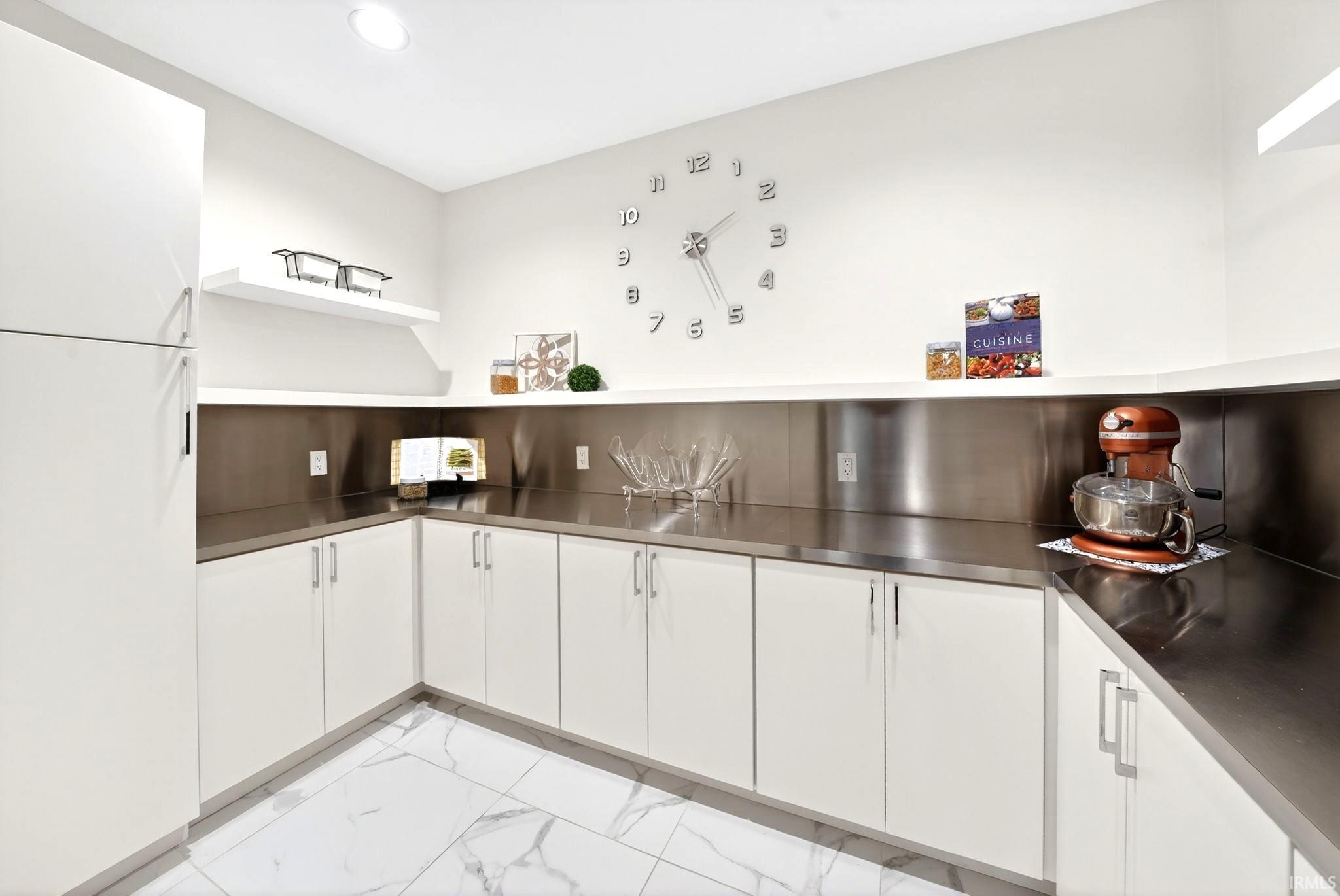 50861 Brownstone Drive Granger IN 46530