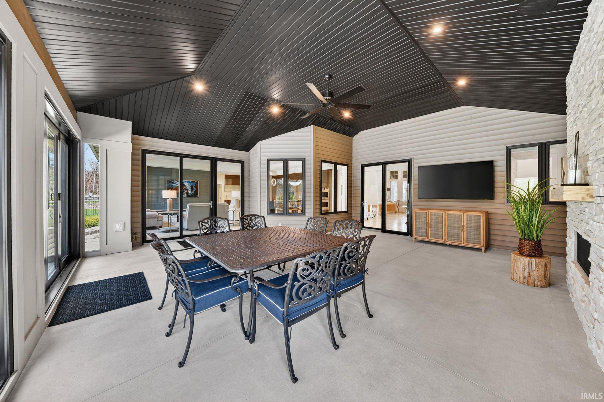 50861 Brownstone Drive Granger IN 46530