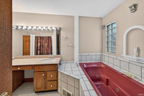 20782 S Lake Drive Walkerton IN 46574