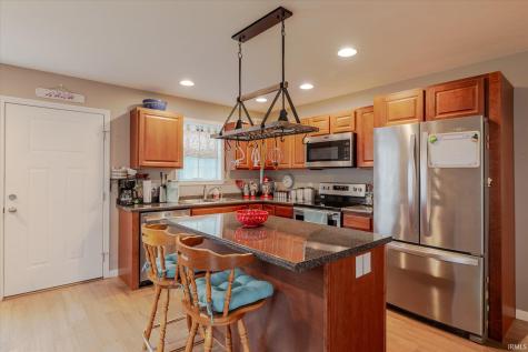 1563 Fox Run Court Spencer IN 47460