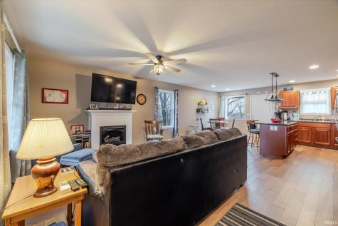 1563 Fox Run Court Spencer IN 47460